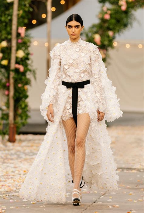 chanel ss 2021 haute couture|Chanel couture.